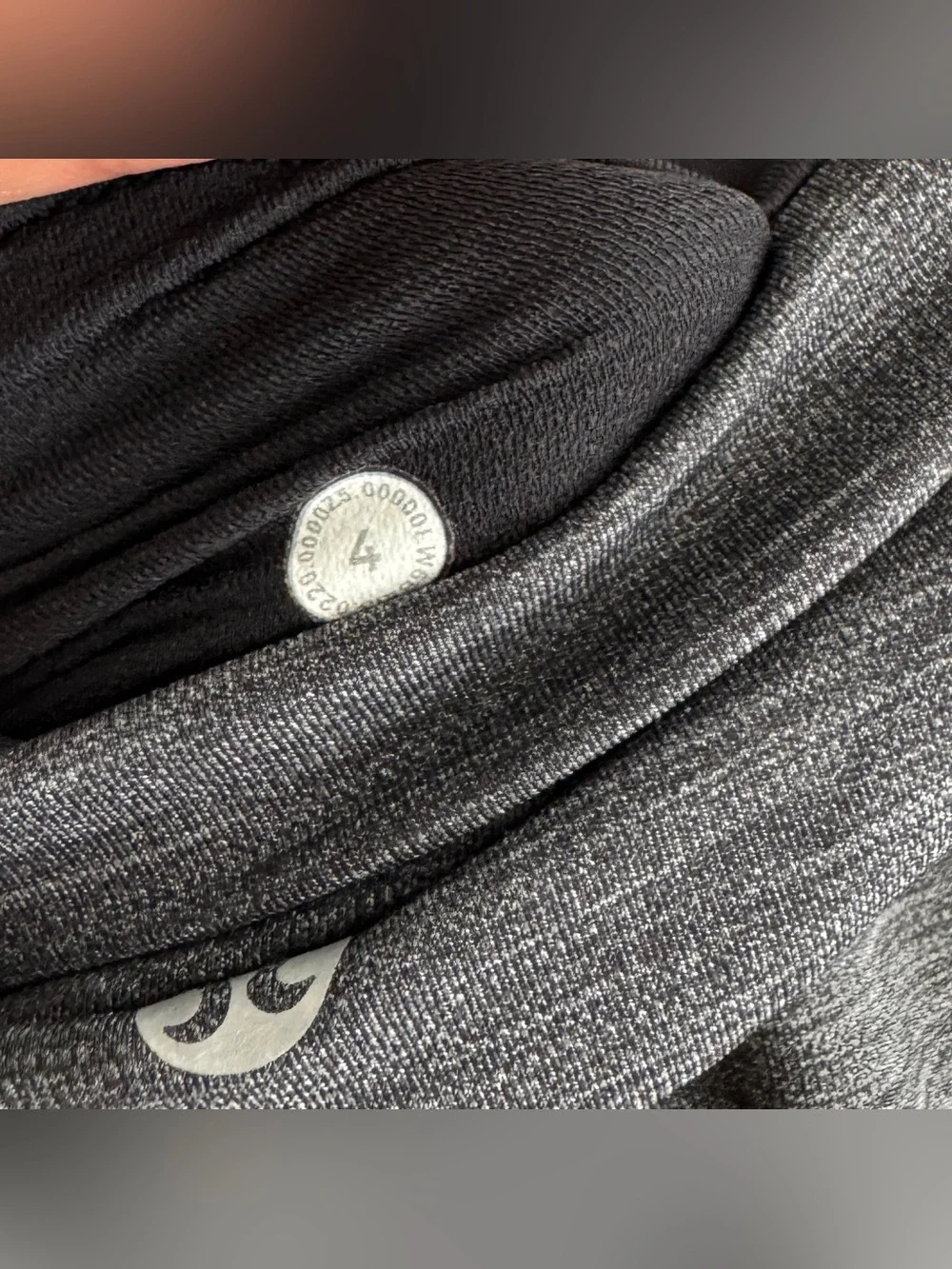 Lululemon Speed Up 7/8 Tight 25” Heathered Black Size 4